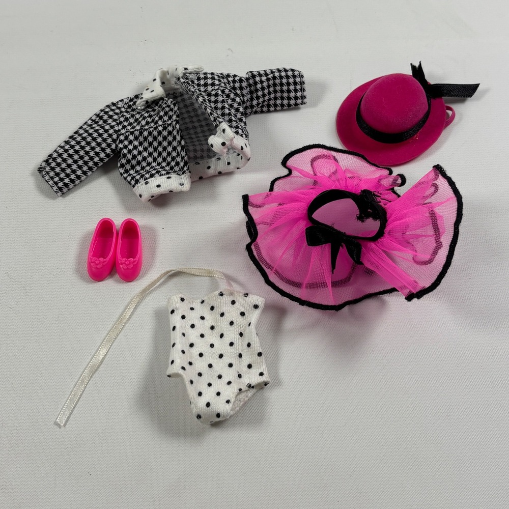 Vintage Stacie Party n Play Outfit Pink Black Houndstooth Jacket Shoes Hat Skirt
